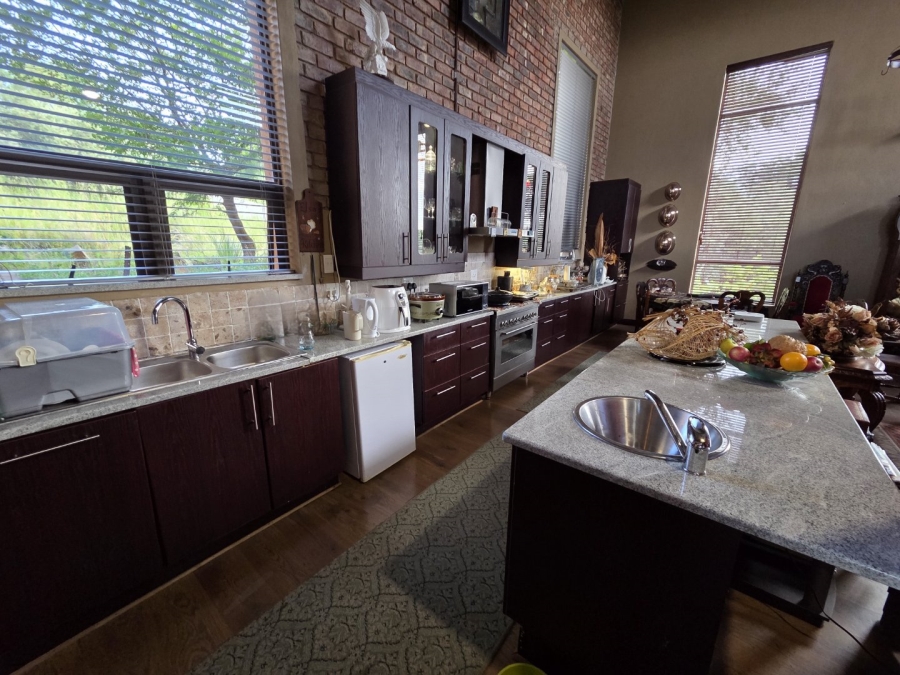 4 Bedroom Property for Sale in Woodland Hills Wildlife Estate Free State